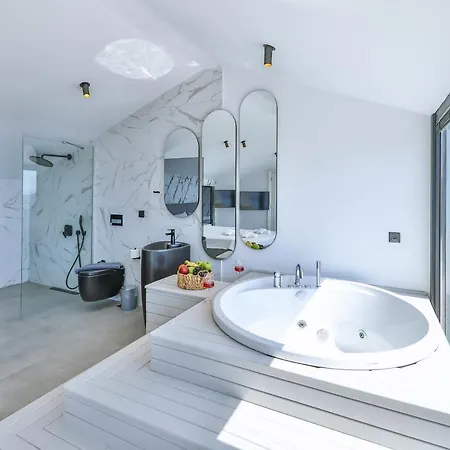 Infinity Sky - Private Pool - Panoramic Sea View Διαμέρισμα *