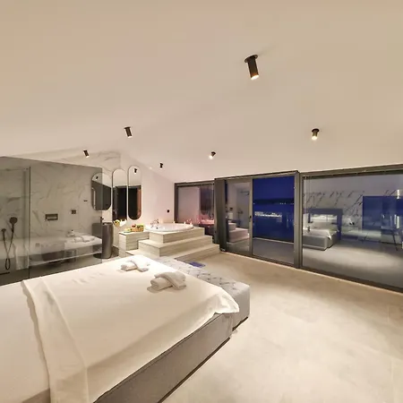 Apartment Infinity Sky