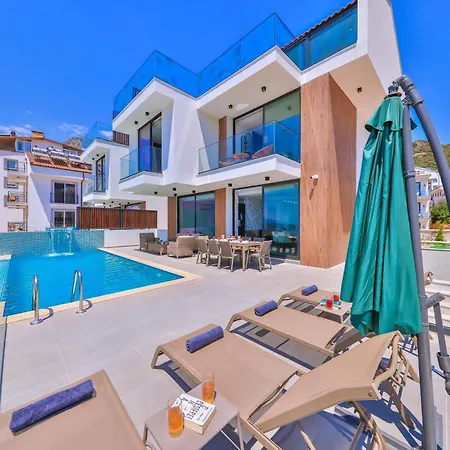 아파트 Infinity Sky - Private Pool - Panoramic Sea View