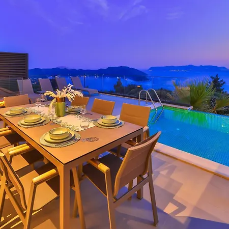 Infinity Sky - Private Pool - Panoramic Sea View 卡斯