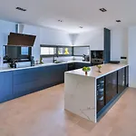 Infinity Sky Апартаменты *